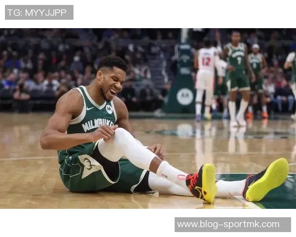 字母哥右小腿拉伤将缺席2到4周球队谈判仍在进行中