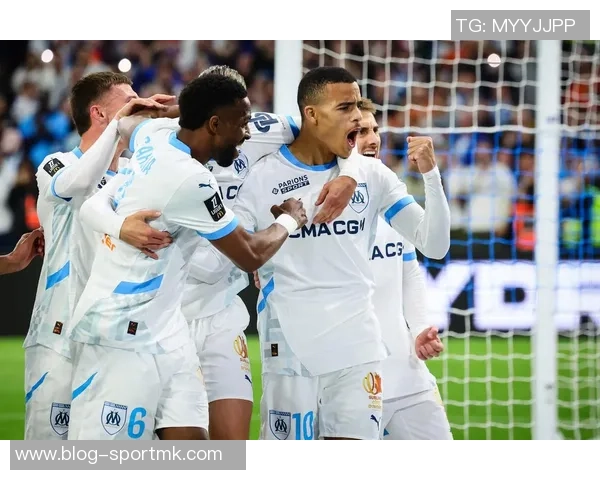 巴黎全队几乎入选2025年法甲最佳阵容格林伍德成唯一外援亮点